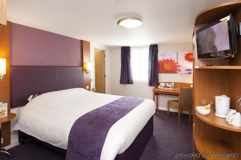 Premier Inn Glasgow City - George Square Exterior foto